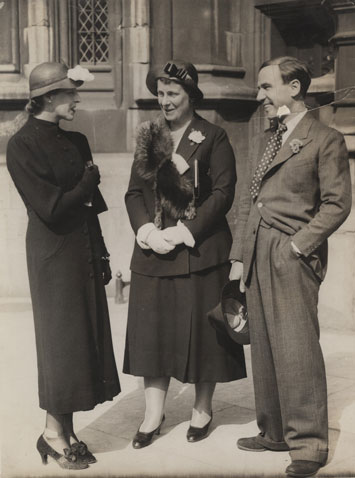 NAEST-92-07-02-18-Amy-Johnson-Caroline-Haslett-and-Mr-Mollison