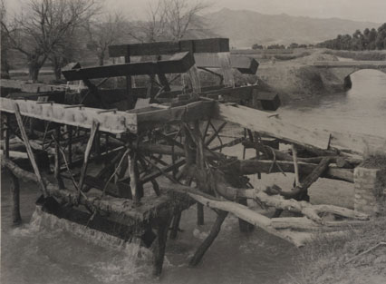 SC-MSS-50-07-Page-28-Image-1-artesian-water-wheels